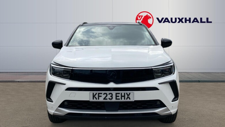 Vauxhall Grandland 1.5 Turbo D Ultimate 5dr Auto Diesel Hatchback